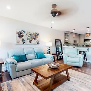 Hotel Legend Villas Of Bay Point 4256, Panama City Beach