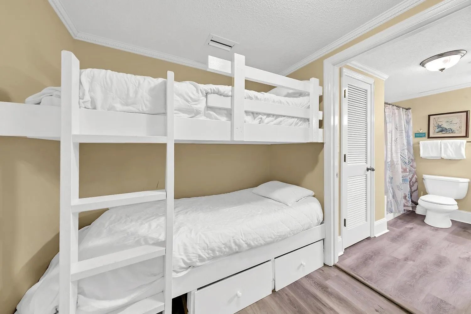 Majestic Beach Towers 1-301 Panama City Beach